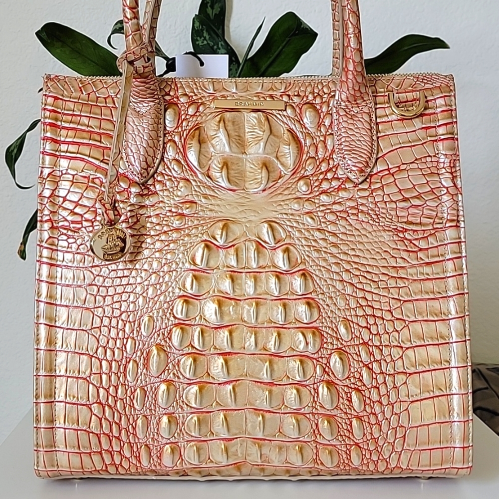 NWT🫦 BRAHMIN Caroline Sunkiss Melbourne Sutchel Crossbody Bag Leather